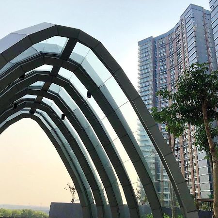 Pik Gold Coast By All Property Residence Джакарта Екстериор снимка